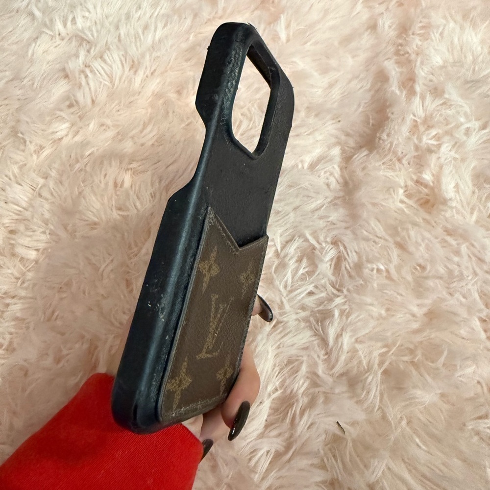 Louis Vuitton iphone 14 pro bumper pallas case - Picture 4 of 7